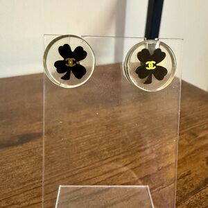 CHANEL Black and Gold Clover Earrings